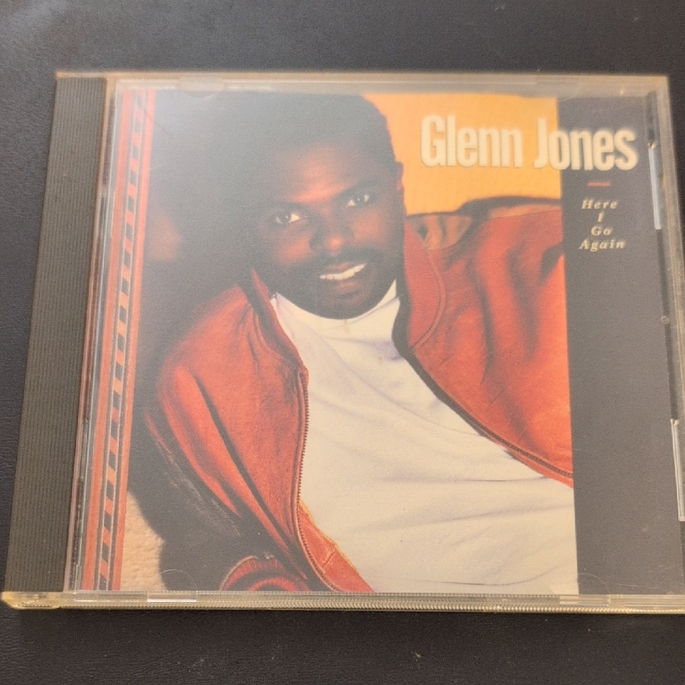 Glen Jones Here I Go Again CD